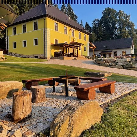 Apartmany Hajovna Lipno Loucovice Екстер'єр фото