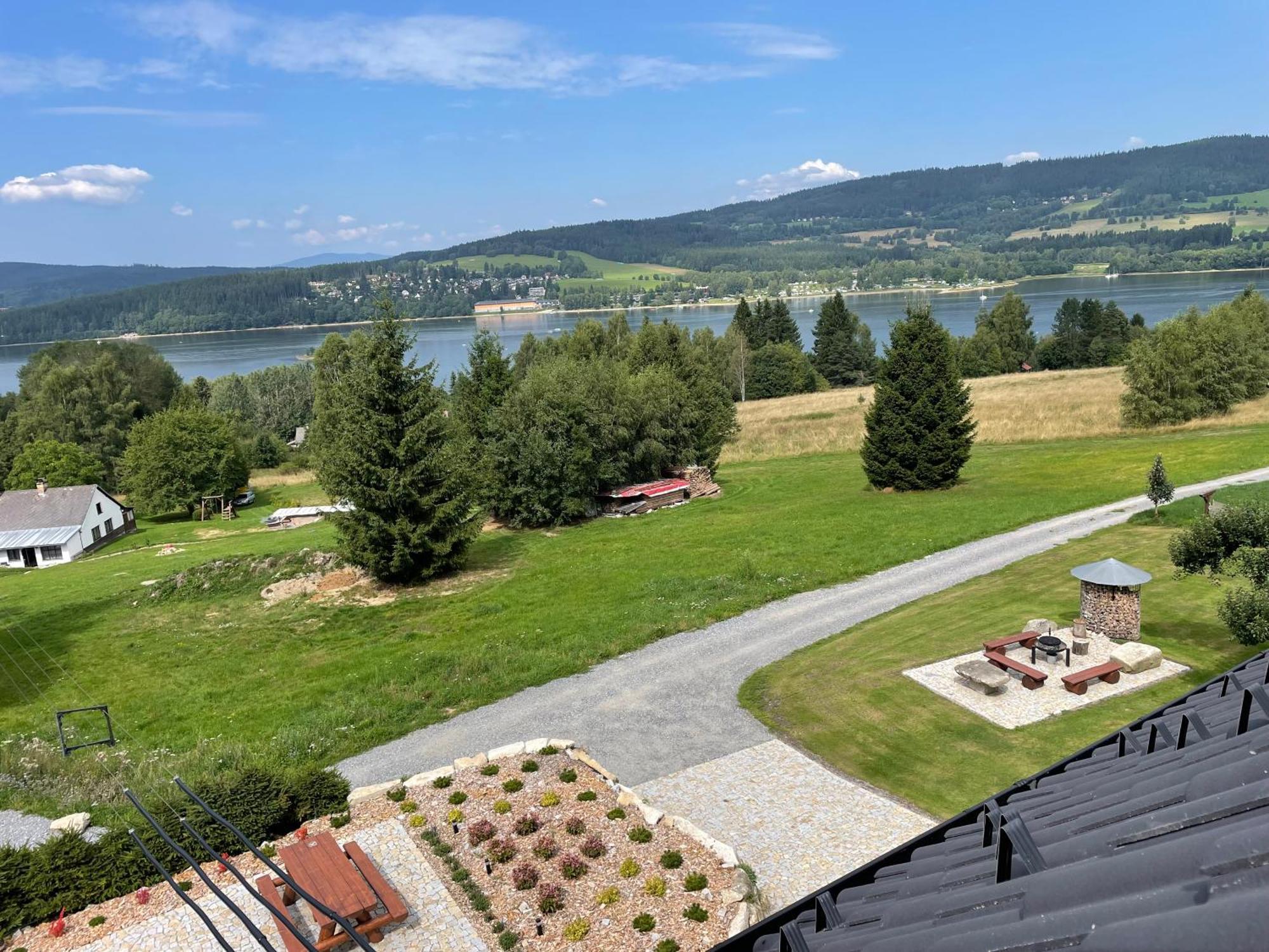 Apartmany Hajovna Lipno Loucovice Екстер'єр фото