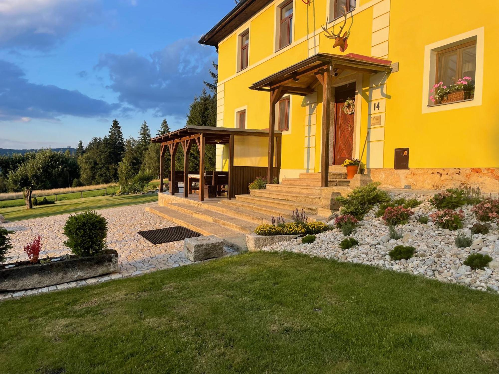 Apartmany Hajovna Lipno Loucovice Екстер'єр фото
